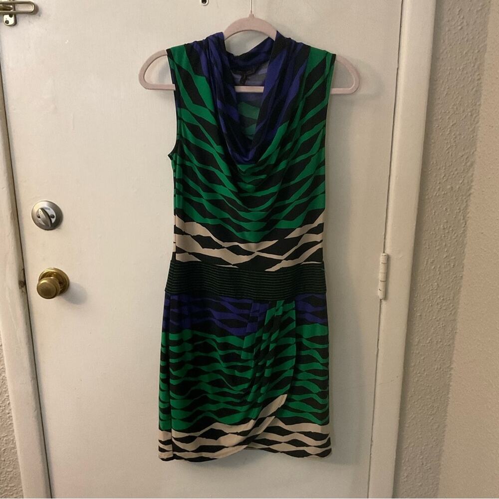 BCBGMaxAzria Evergrenco Geometric Print Drape Jersey Knit Dress XS Casual Party